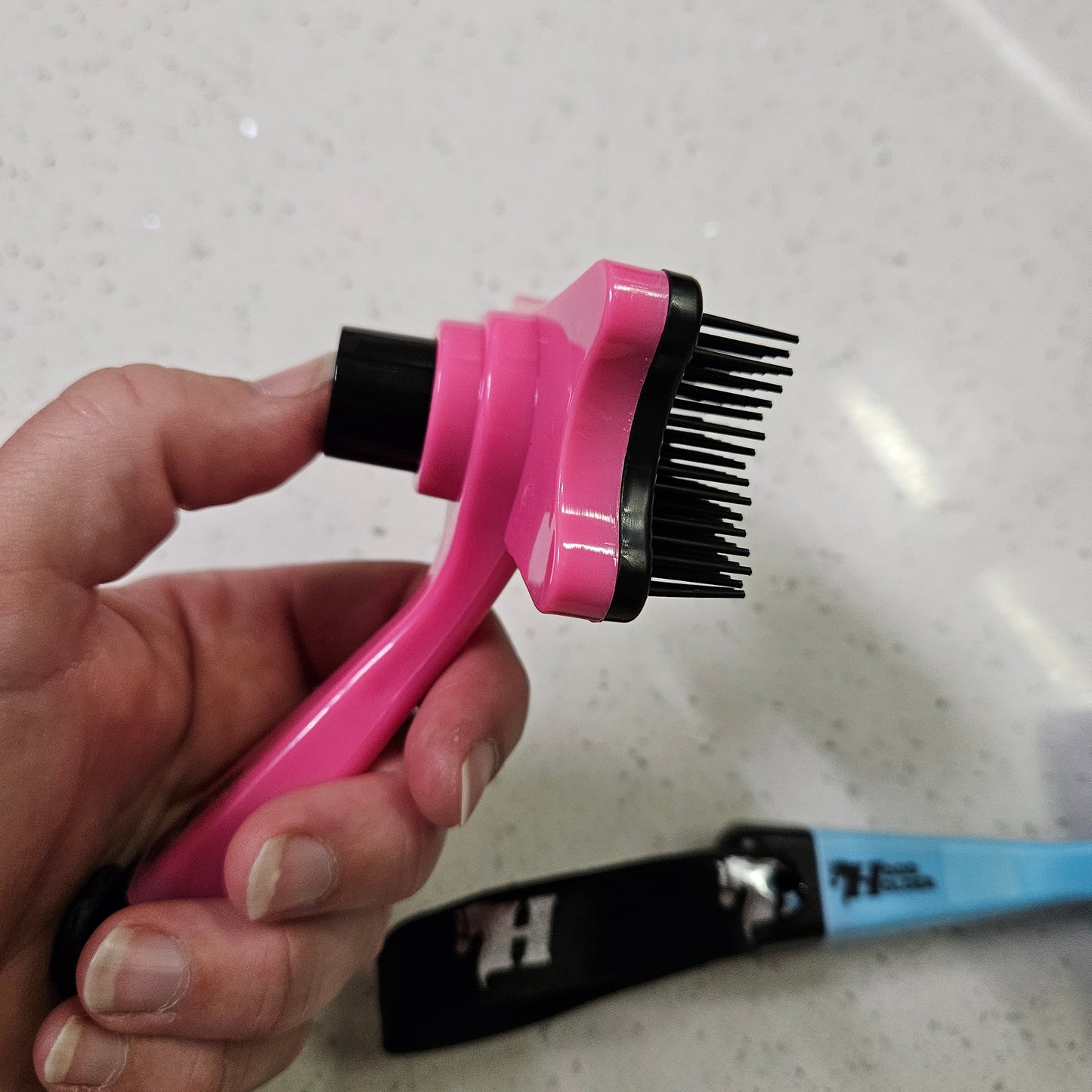 VELCO cleaning brush